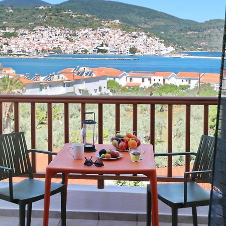 Maistros Suites - Pera Skopelos Town Exterior photo