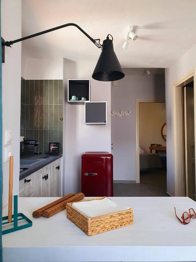 Maistros Suites - Pera Skopelos Town Exterior photo