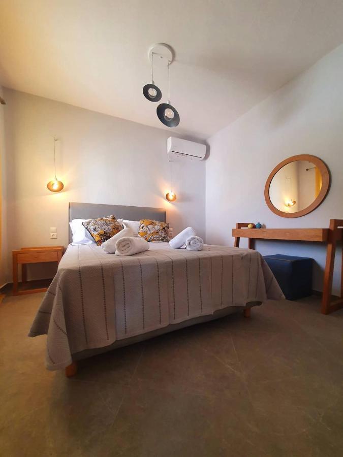 Maistros Suites - Pera Skopelos Town Exterior photo